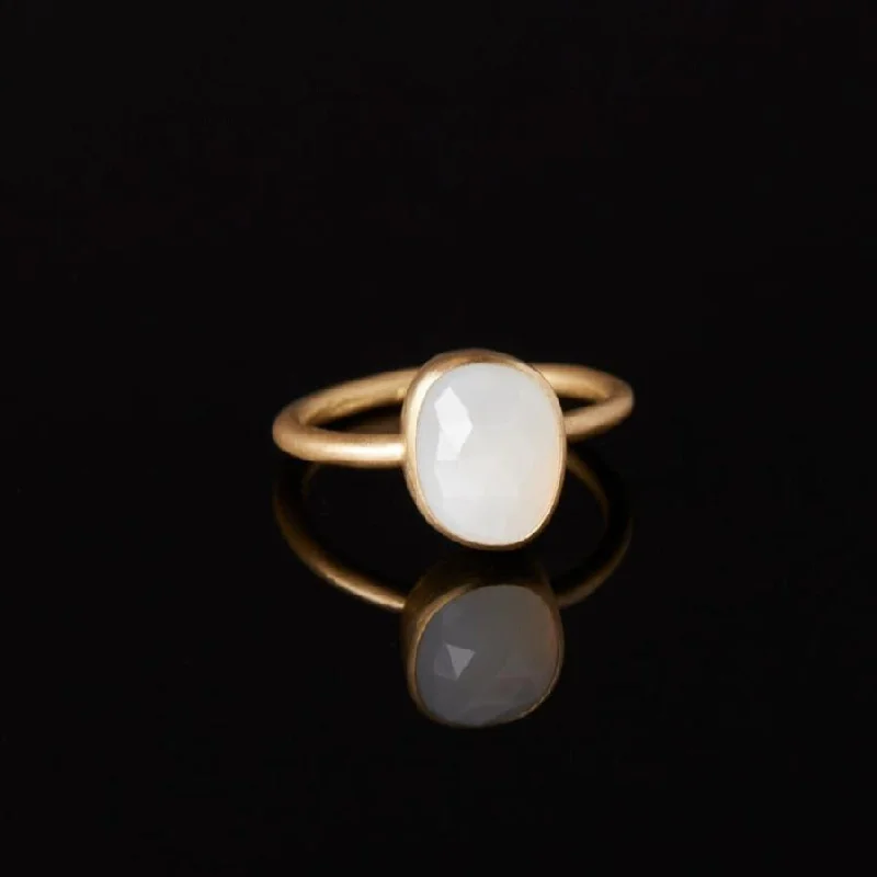 Once-A-Year Jewelry Deals – Shop Before They’Re Gone WMR5-OOAK | 3.13 Carat One-of-a-Kind Rose Cut White Moonstone Ring Once-A-Year Jewelry Deals – Shop Before They’Re Gone WMR5-OOAK | 3.13 Carat One-of-a-Kind Rose Cut White Moonstone Ring