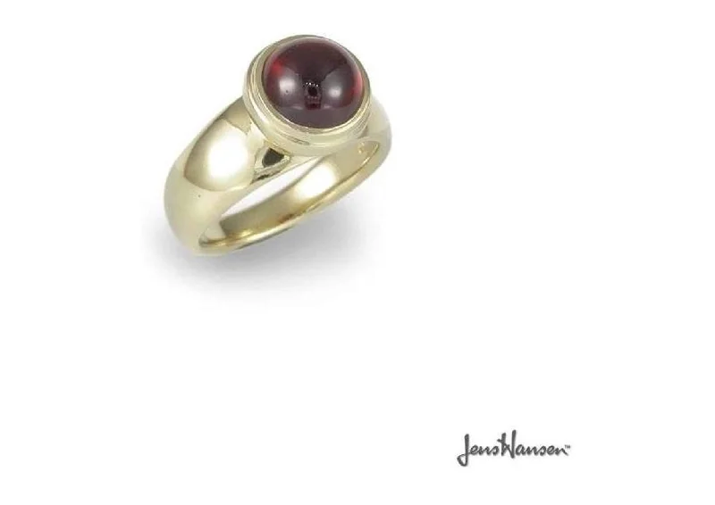 Jewelry Deals That Outshine The Rest 9ct Ring with Red Garnet