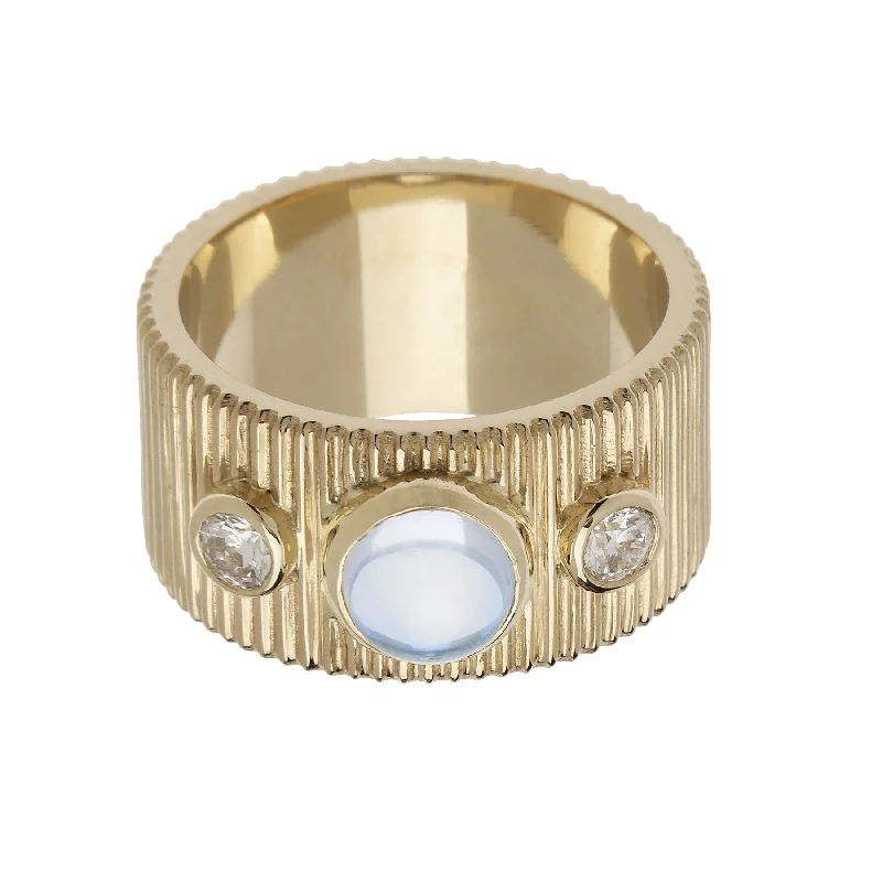 Unmissable Jewelry Clearance – Final Reductions Centered Diamond & Moonstone Ring