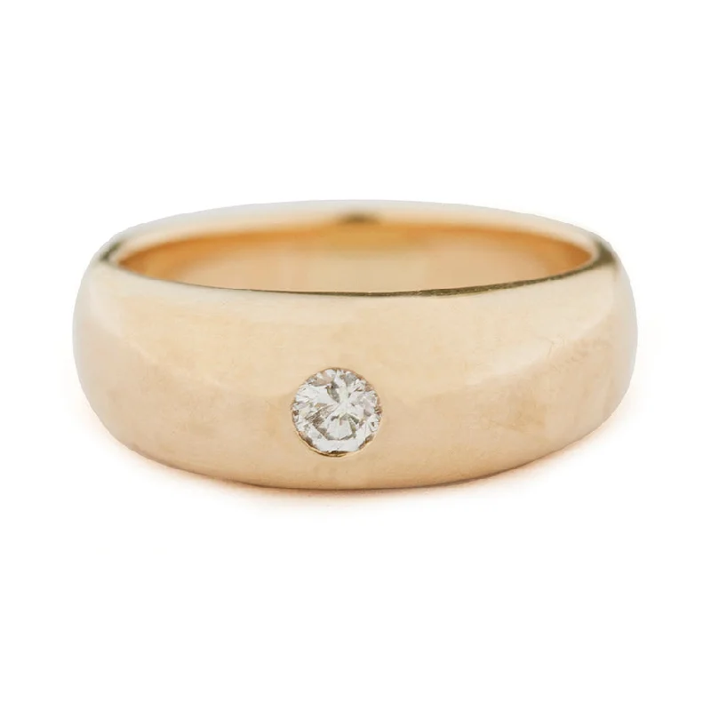 Flash Sale On Exquisite Jewelry – Don't Miss Out Tapered Ring With Diamond