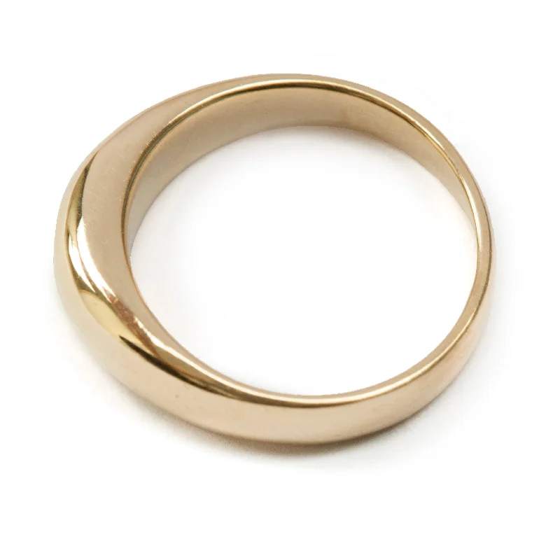 Premium Jewelry At Special Low Prices For A Limited Time Gold Tapered Ring