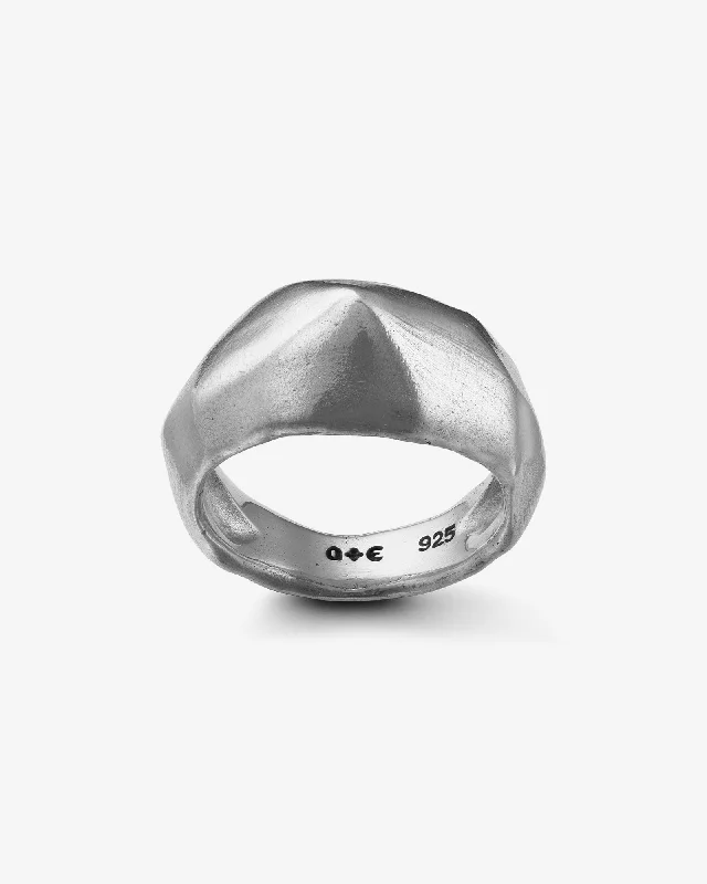 Bold And Beautiful Jewelry Now At Irresistible Prices Nymph Ring