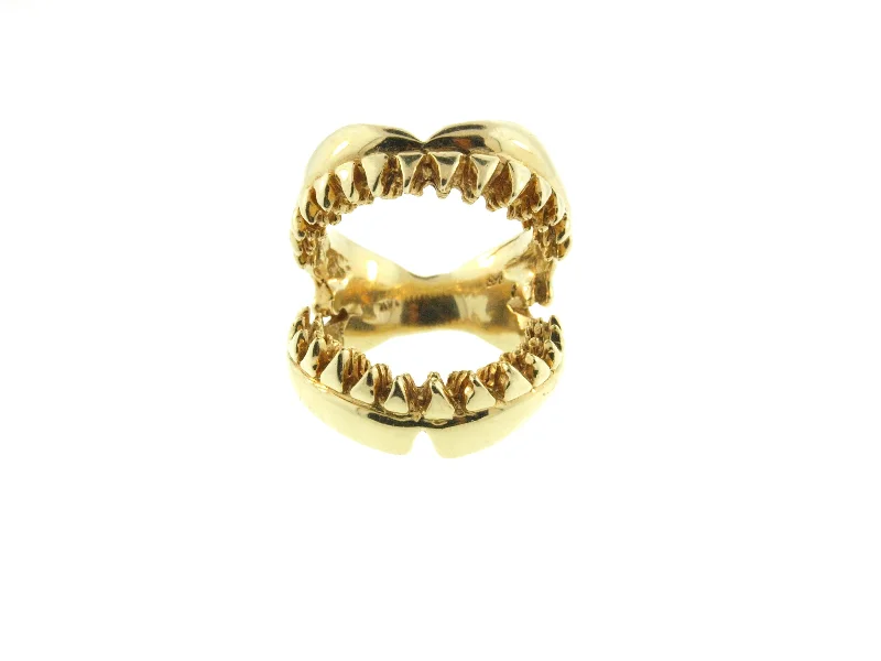 Elegant Jewelry, Affordable Luxury – Shop Now Shark Jaw Ring