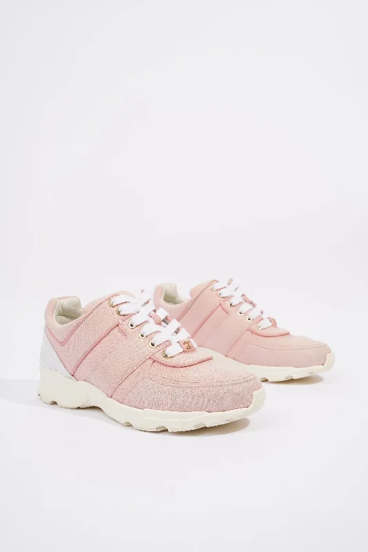 Seasonal Picks Chanel Womens Tennis Sneaker Salmon / White EU 37.5 / UK 4.5