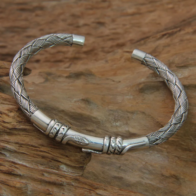 Best Jewelry Sale Prices – Limited-Time Offer Balinese Serpents Snake Themed Sterling Silver Cuff Bracelet from Bali Best Jewelry Sale Prices – Limited-Time Offer Balinese Serpents Snake Themed Sterling Silver Cuff Bracelet from Bali