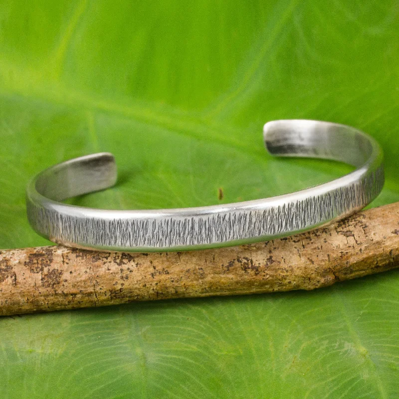Make Every Moment Shine – Jewelry Discounts Available Gentle Sea Grass Free Trade Cuff Bracelet Sterling Silver from Thailand Make Every Moment Shine – Jewelry Discounts Available Gentle Sea Grass Free Trade Cuff Bracelet Sterling Silver from Thailand