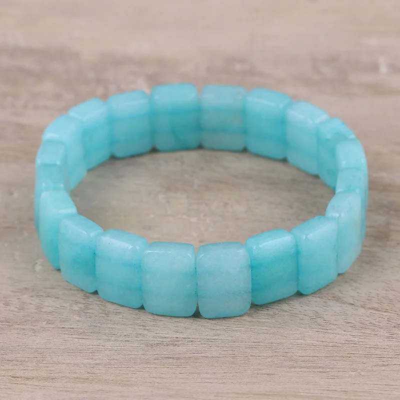 Best Jewelry Deals – Shop Premium Pieces At Great Prices Harmonious Beauty in Blue Agate Beaded Stretch Bracelet in Blue from India