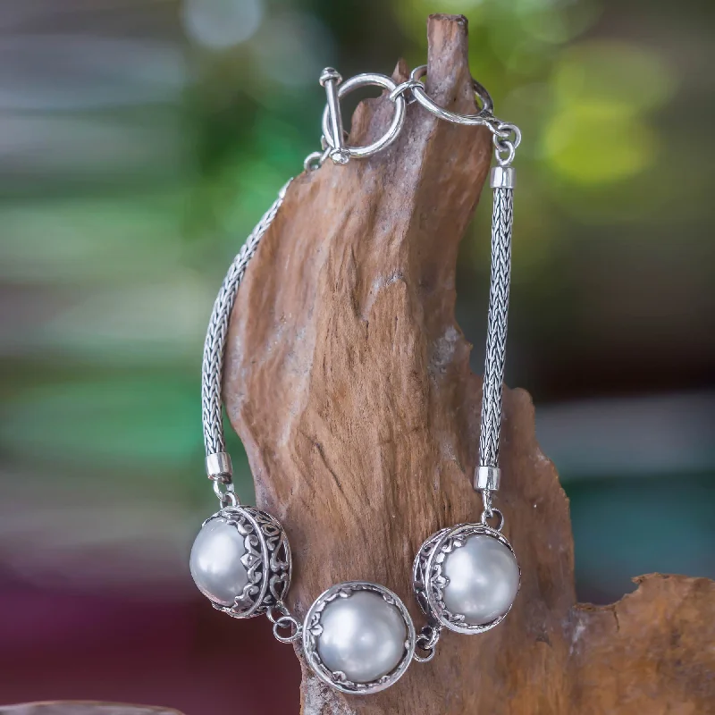 Exclusive Jewelry Sale – Grab Timeless Pieces Now Ice Flowers Mabe Pearl and Sterling Silver Bracelet Exclusive Jewelry Sale – Grab Timeless Pieces Now Ice Flowers Mabe Pearl and Sterling Silver Bracelet