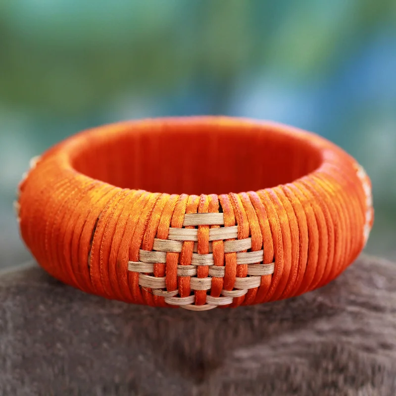 High-End Jewelry, Now More Affordable Than Ever Indian Sun Hand Crafted Natural Fiber Bangle Bracelet High-End Jewelry, Now More Affordable Than Ever Indian Sun Hand Crafted Natural Fiber Bangle Bracelet