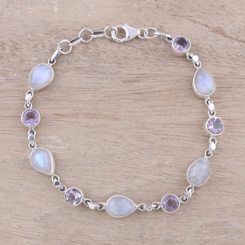 Affordable Glamour – Premium Jewelry At Special Prices Misty Lilac Handmade Amethyst Rainbow Moonstone Link Bracelet from India Affordable Glamour – Premium Jewelry At Special Prices Misty Lilac Handmade Amethyst Rainbow Moonstone Link Bracelet from India