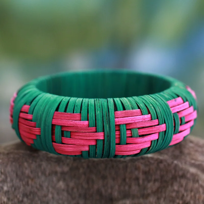 Get Your Favorite Jewelry At The Best Price Pink Arrows Handcrafted rattan bangle bracelet Get Your Favorite Jewelry At The Best Price Pink Arrows Handcrafted rattan bangle bracelet