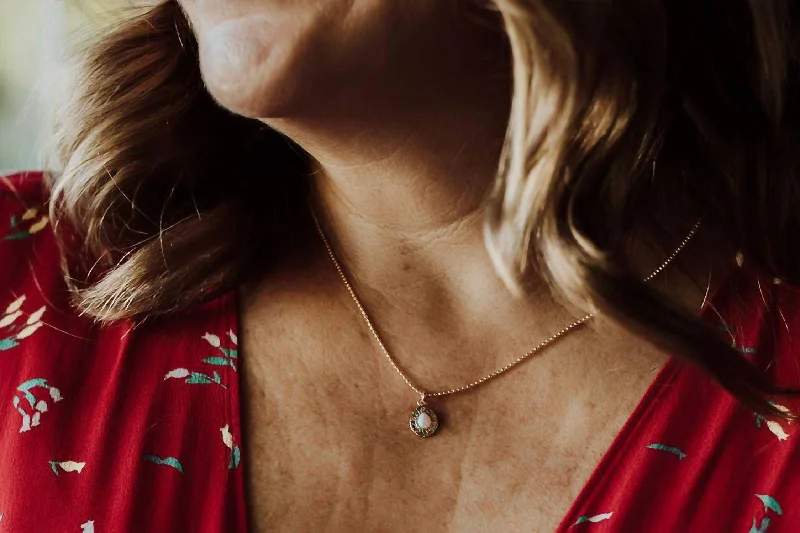 Exclusive Jewelry Discounts – Shop Now For Savings Tillie Drop Necklace In Gold