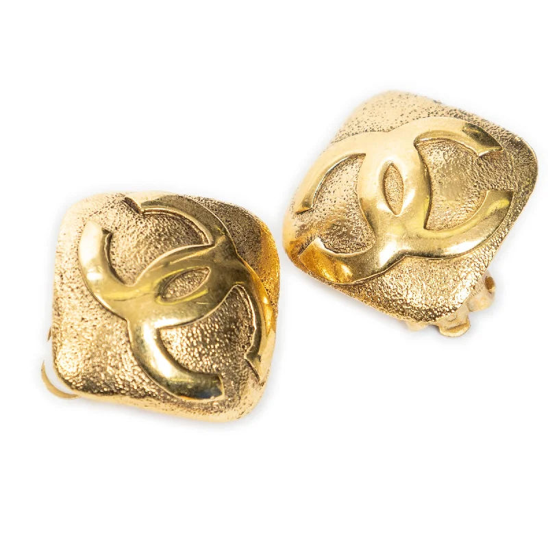 Get The Sparkle You Love At Prices You Adore CC Clip On Earrings