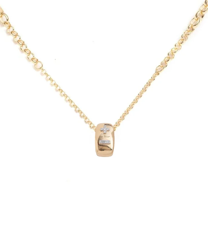Everyday Jewelry Essentials Now On Sale Ever Growing - Vivacity : Oversized Oval Heart Slide Graduated Belcher Chain Necklace