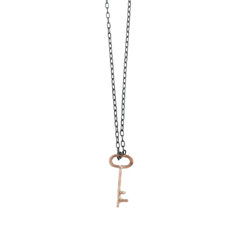 Affordable Gold-Plated Jewelry For Modern Fashion Mixed Metal Key Necklace
