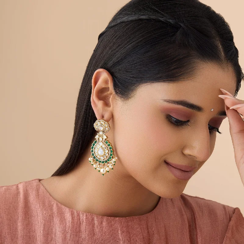 Fashion-Forward Geometric Jewelry For Contemporary Style Kundan Earring 176779