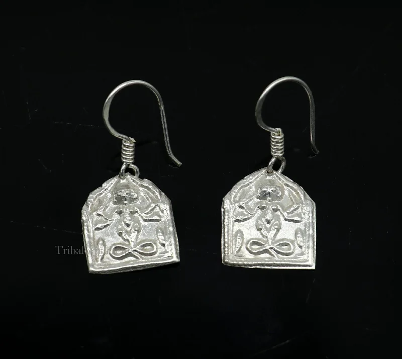 Celebrate Every Occasion With Sparkling Savings Light weight 925 sterling silver excellent customized traditional indian style hoops earring, amazing tribal ethnic earring ear956 Celebrate Every Occasion With Sparkling Savings Light weight 925 sterling silver excellent customized traditional indian style hoops earring, amazing tribal ethnic earring ear956