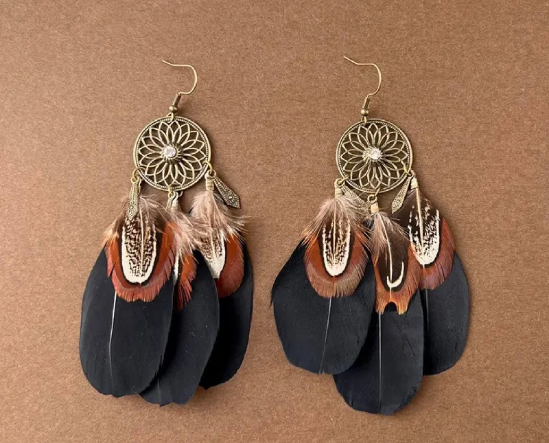 Luxury Jewelry At Unbeatable Discounts Beautiful Black Feather Earrings