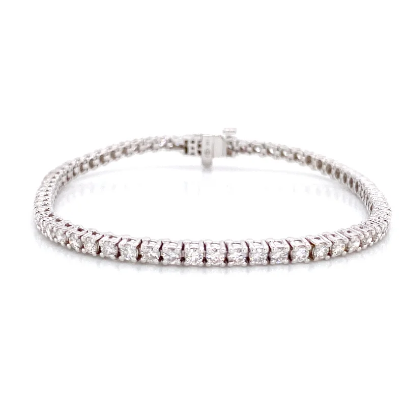 Dainty And Elegant Jewelry Now At Reduced Prices Bremer Jewelry Tennis Diamond Bracelet in 14K White Gold (3.00ctw)