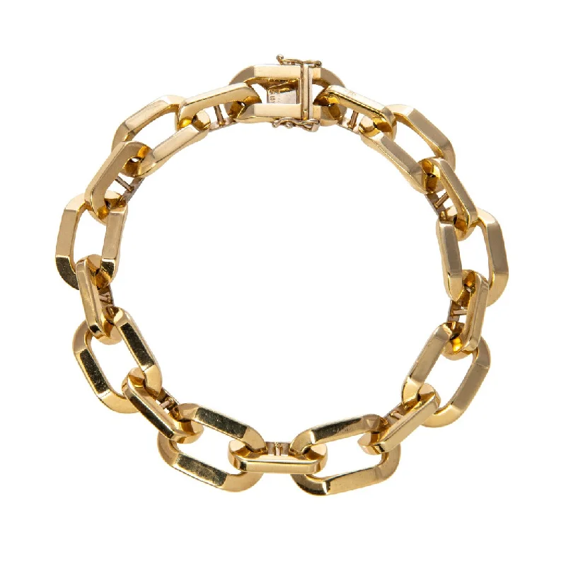 Grab Your Favorite Jewelry At The Lowest Prices Estate 18K Yellow Gold Large Oval Link Bracelet Grab Your Favorite Jewelry At The Lowest Prices Estate 18K Yellow Gold Large Oval Link Bracelet