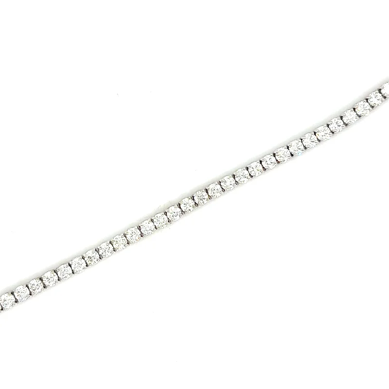 Shop Jewelry That Shines Without The High Price Hearts On Fire Tennis Diamond Bracelet in 18K White Gold (4.29ctw) Shop Jewelry That Shines Without The High Price Hearts On Fire Tennis Diamond Bracelet in 18K White Gold (4.29ctw)