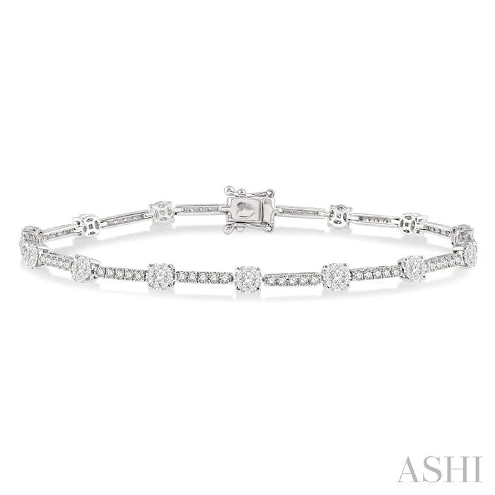 Luxury Jewelry Now At Special Promotional Rates LOVEBRIGHT DIAMOND BAR BRACELET