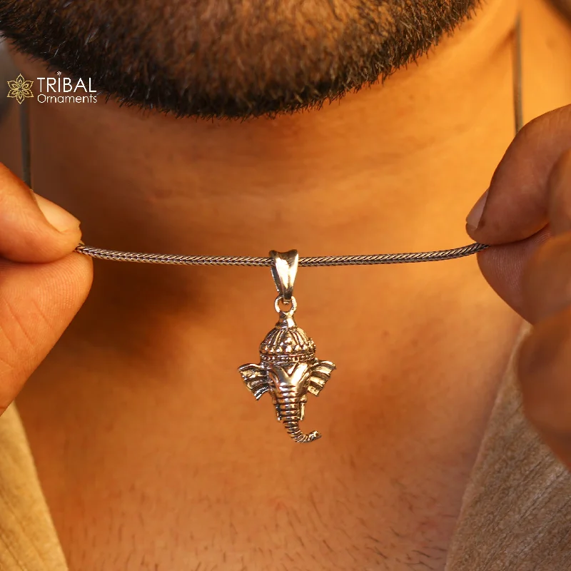 High-Quality Jewelry At A Fraction Of The Cost 92.5 sterling silver Lord Ganesha pendant, excellent unique design stylish unisex personalized gift pendant jewelry ssp885 High-Quality Jewelry At A Fraction Of The Cost 92.5 sterling silver Lord Ganesha pendant, excellent unique design stylish unisex personalized gift pendant jewelry ssp885