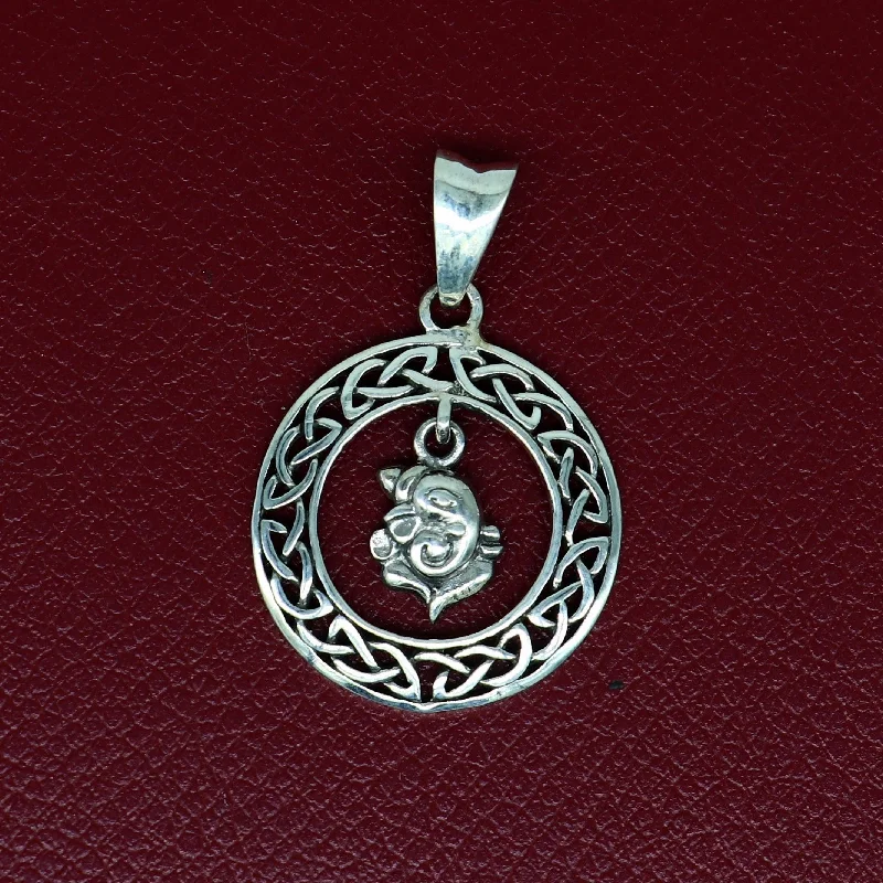 Adjustable Charm Bracelets For A Perfect Fit Stunning 925 sterling silver handmade vintage design lord Ganesha pendant, amazing stylish unisex pendant locket personalized jewelry ssp475 Adjustable Charm Bracelets For A Perfect Fit Stunning 925 sterling silver handmade vintage design lord Ganesha pendant, amazing stylish unisex pendant locket personalized jewelry ssp475