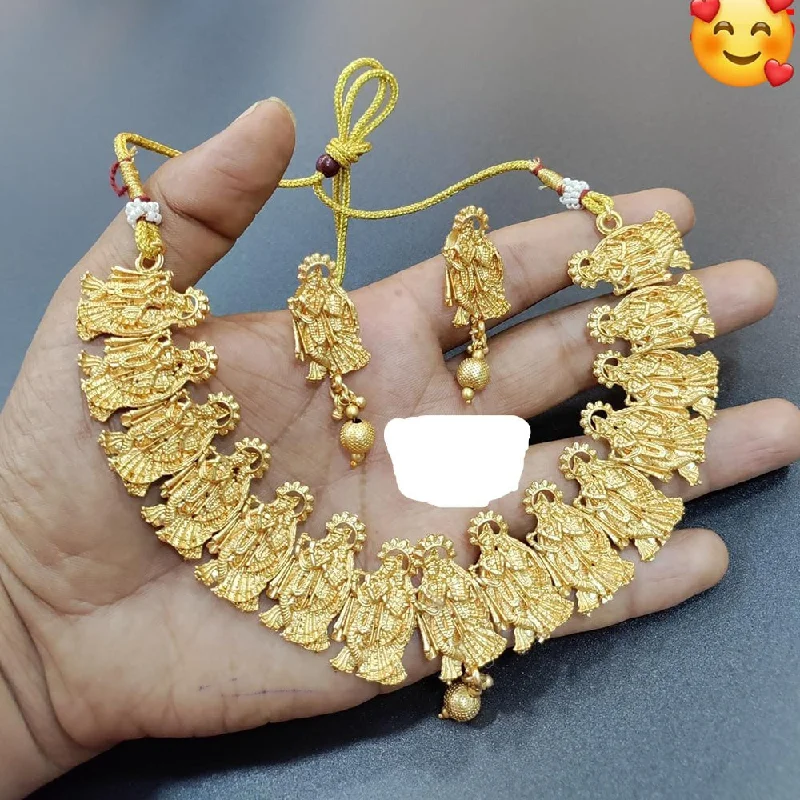 Dainty And Elegant Jewelry Now At Reduced Prices Kavita Art Gold Plated Temple Necklace Set Dainty And Elegant Jewelry Now At Reduced Prices Kavita Art Gold Plated Temple Necklace Set