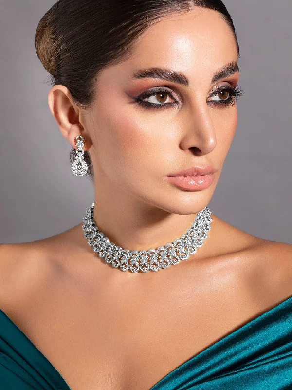 Unmissable Jewelry Clearance – Final Reductions Rubans Rhodium-Plated Cubic Zirconia Studded Floral Design Choker Necklace Set Unmissable Jewelry Clearance – Final Reductions Rubans Rhodium-Plated Cubic Zirconia Studded Floral Design Choker Necklace Set