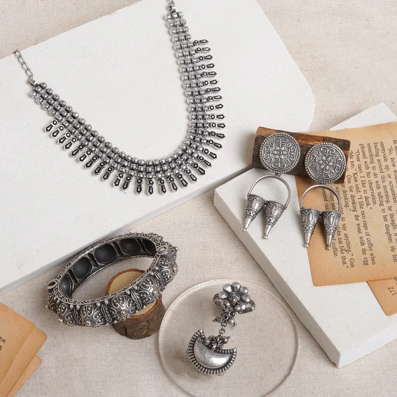 Elegant Jewelry, Affordable Luxury – Shop Now Teejh Kakatiya Oxidised Silver Jewellery Gift Set