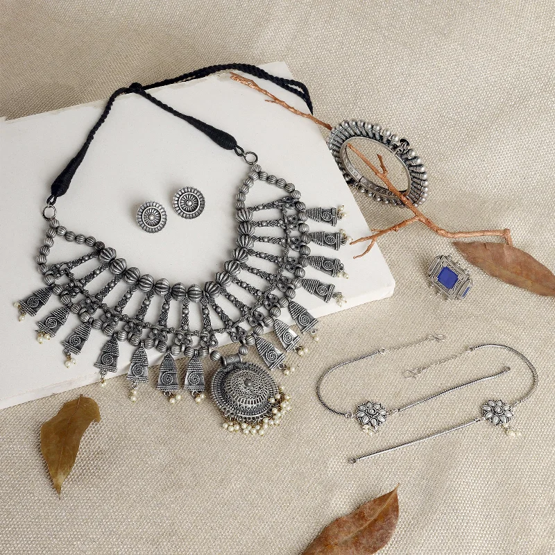 Shine Without Limits – Jewelry Sale Happening Now Teejh Kochi Oxidised Silver Jewellery Gift Set Shine Without Limits – Jewelry Sale Happening Now Teejh Kochi Oxidised Silver Jewellery Gift Set