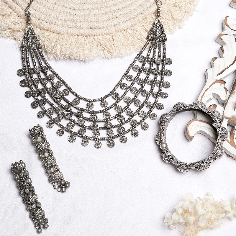 Premium Jewelry Now Available At Special Discounts Teejh Prabha Silver Oxidised Jewelry Gift Set Premium Jewelry Now Available At Special Discounts Teejh Prabha Silver Oxidised Jewelry Gift Set