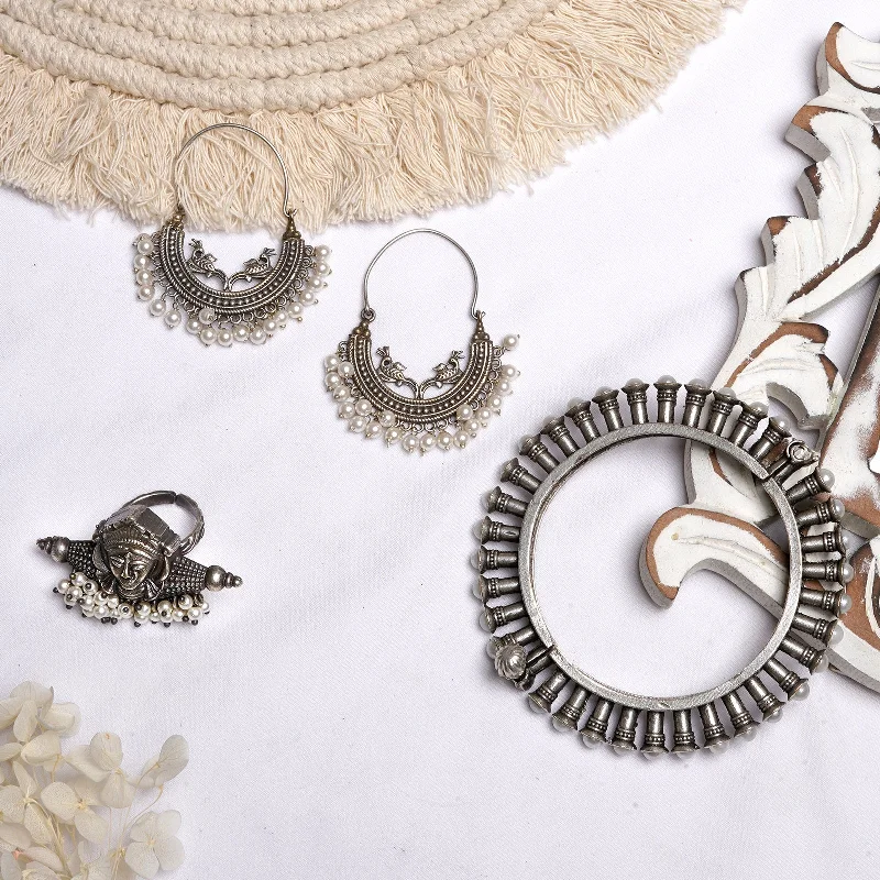 Huge Savings On Timeless Jewelry Collections Teejh Rishima Silver Oxidised Jewelry Gift Set Huge Savings On Timeless Jewelry Collections Teejh Rishima Silver Oxidised Jewelry Gift Set