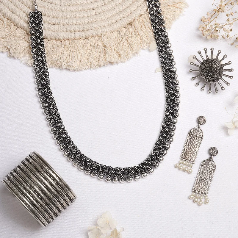 Huge Savings On Timeless Jewelry Collections Teejh Sabita Silver Oxidised Jewelry Gift Set Huge Savings On Timeless Jewelry Collections Teejh Sabita Silver Oxidised Jewelry Gift Set
