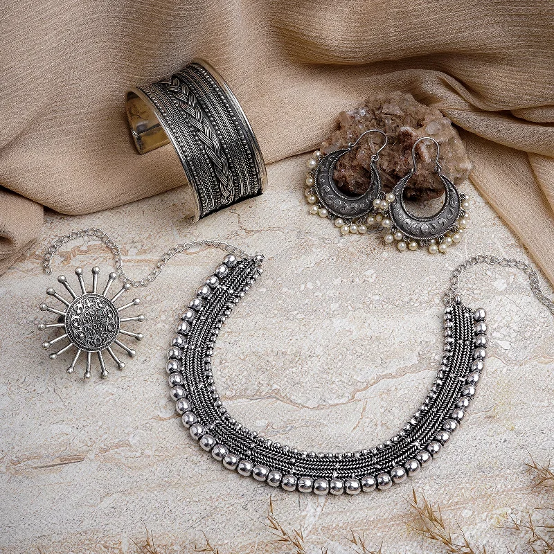 Get The Best Deals On Timeless Jewelry Pieces TEEJH SOLANI SILVER OXIDISED JEWELRY GIFT SET Get The Best Deals On Timeless Jewelry Pieces TEEJH SOLANI SILVER OXIDISED JEWELRY GIFT SET