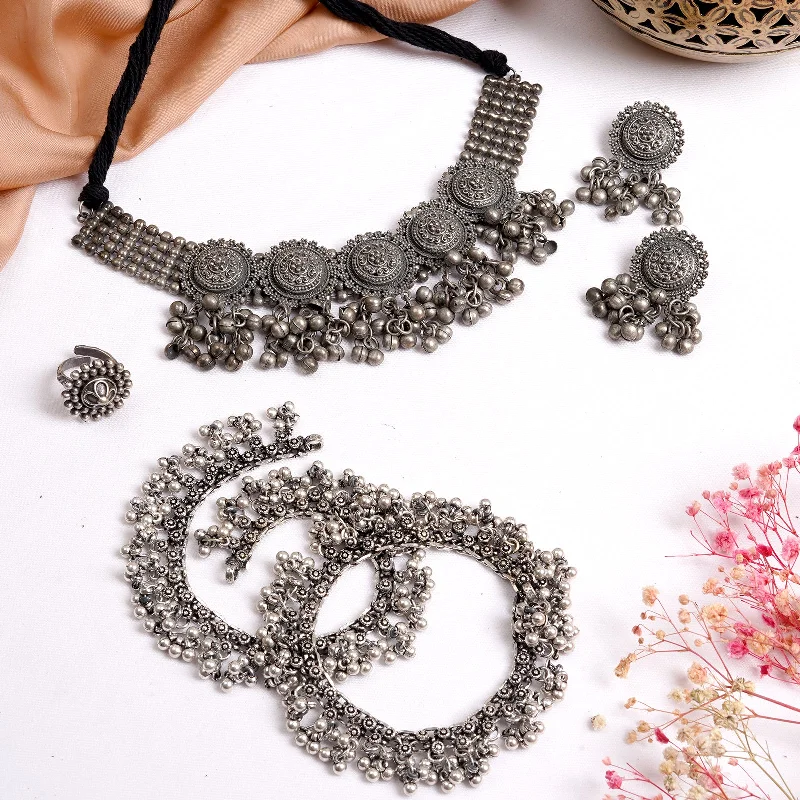 Don't Miss Our Biggest Jewelry Sale Of The Season Teejh Srinaya Silver Oxidised Jewelry Gift Set Don't Miss Our Biggest Jewelry Sale Of The Season Teejh Srinaya Silver Oxidised Jewelry Gift Set