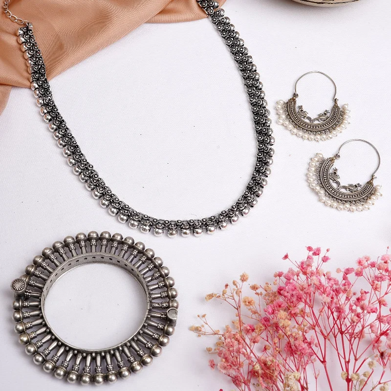Last Chance To Grab Your Favorite Jewelry At A Discount Teejh Yesha Silver Oxidised Jewelry Gift Set Last Chance To Grab Your Favorite Jewelry At A Discount Teejh Yesha Silver Oxidised Jewelry Gift Set