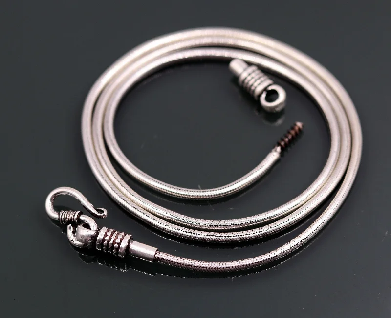 Shop Signature Jewelry Styles At Exclusive Prices 925 sterling silver vintage handmade fabulous screw chain, pendant chain, 26 inches oxidized solid real chain necklace for pendant ch46 Shop Signature Jewelry Styles At Exclusive Prices 925 sterling silver vintage handmade fabulous screw chain, pendant chain, 26 inches oxidized solid real chain necklace for pendant ch46