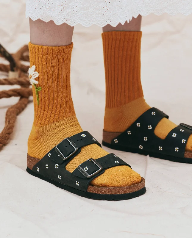 Premium Style Offers BIRKENSTOCK Arizona with Hand Painted Tooled Daisy. -- Black Oiled Leather with Cream