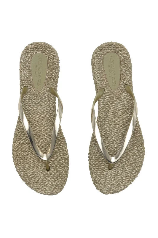 Vintage-Inspired Shoes Deal Metallic Flip Flop Platin