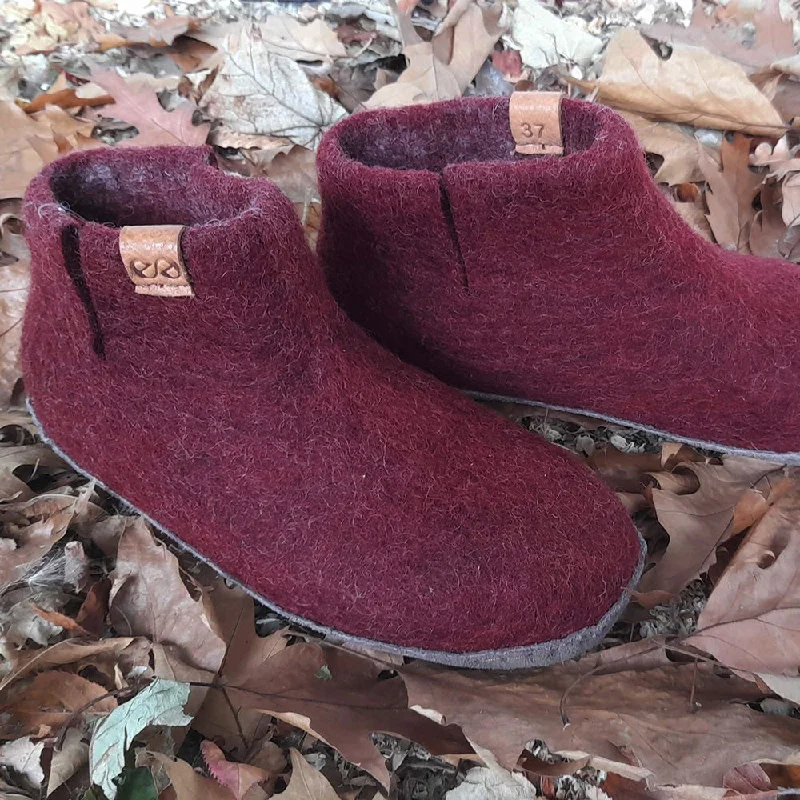 Premium Casual Footwear Womens Everest Wool Felt Boot - Wine