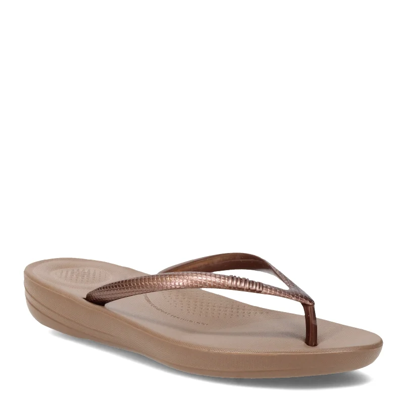 Must-Have Style Discounts Women's FitFlop, iQushion Flip-Flop