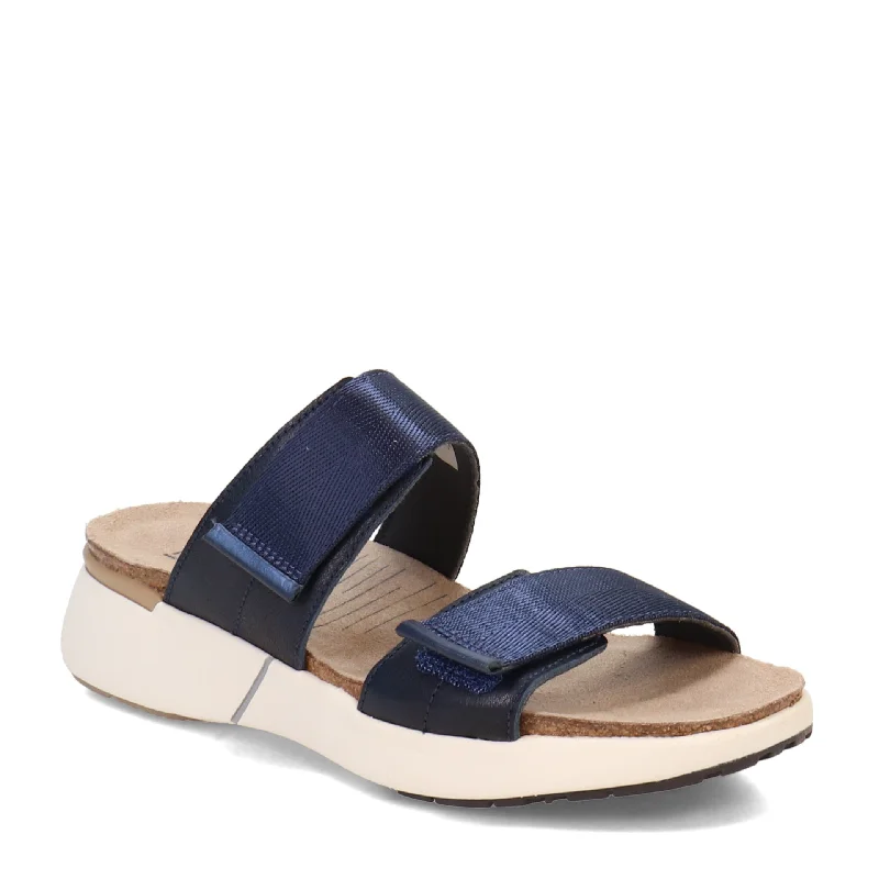 Minimalist Casual Shoes Women's Naot, Calliope Sandal