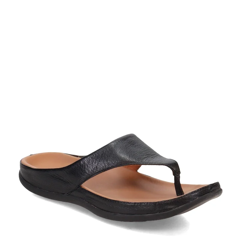 Athleisure Style Sale Women's Strive, Maui 2 Thong Sandal