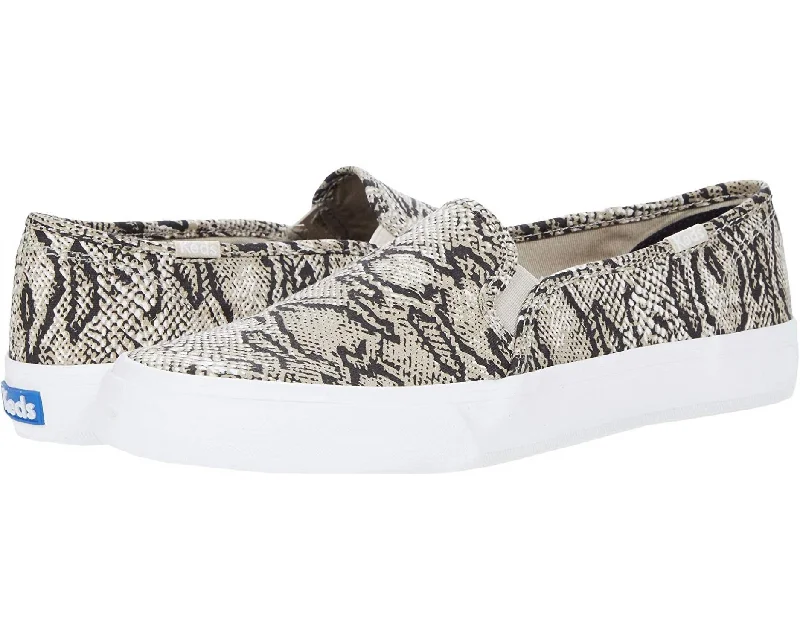 Trendy Women's Wear Collection Double Decker Snake Sneaker In Cream/black