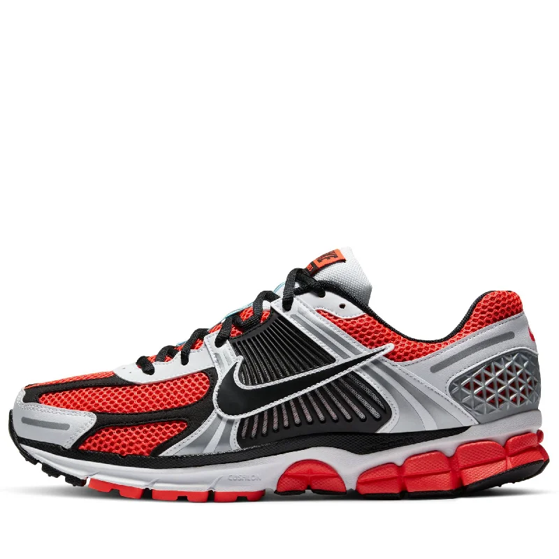 Timeless Elegance Redefined Nike Zoom Vomero 5 SE - Bright Crimson/Black