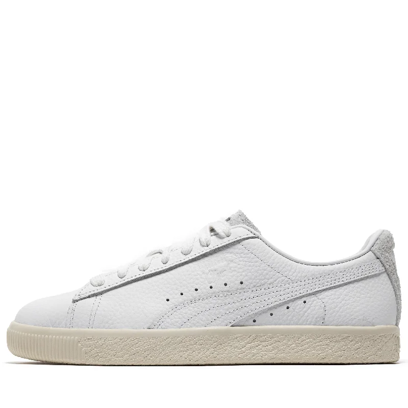 Style Breakthroughs Puma Clyde 'Premium Pack' - Puma White/Frosted Ivory