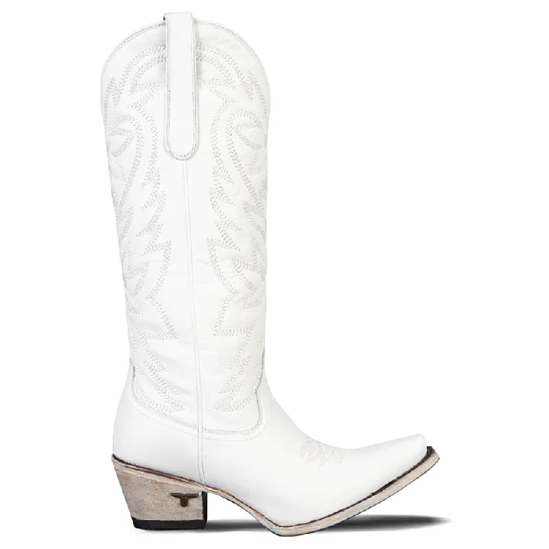 Chic & Cozy Collection Smokeshow Embroidered Snip Toe Cowboy Boots