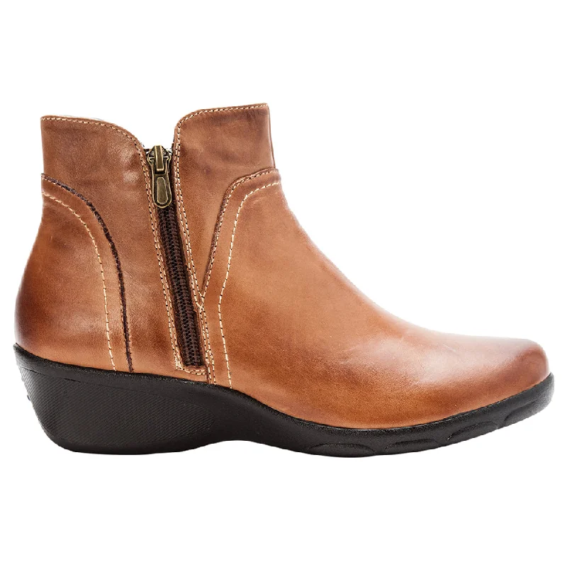 End-Of-Season Clearance Waverly Round Toe Wedge Zippered Booties